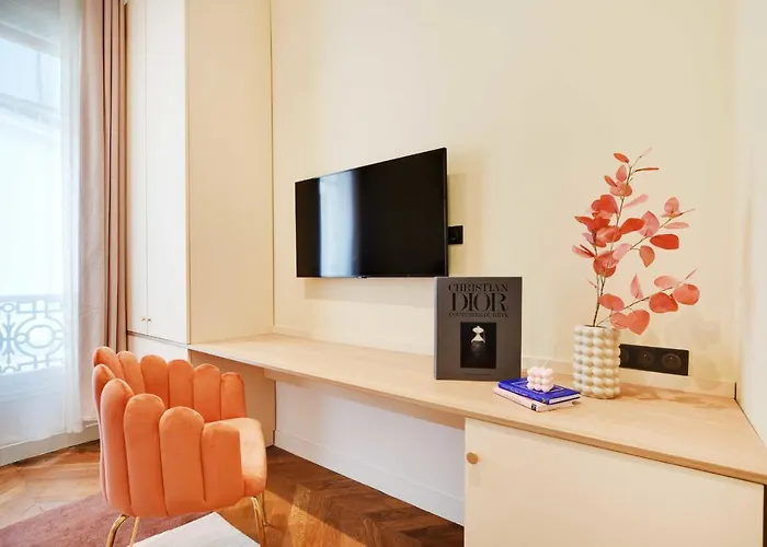 Chic Apartment - 1Br-4P - Facing The Louvre