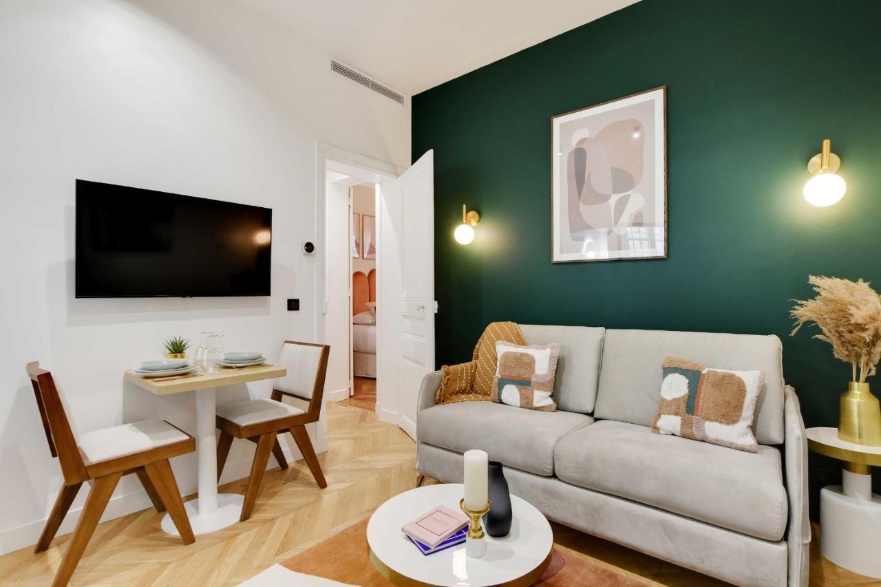 Chic - 1br-4p - Facing The Louvre * Parigi